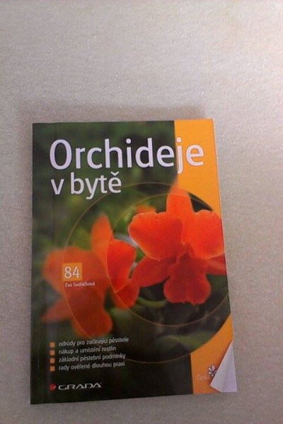 kniha o orchideii