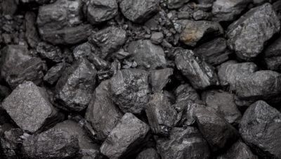 Černé uhlí do kotle