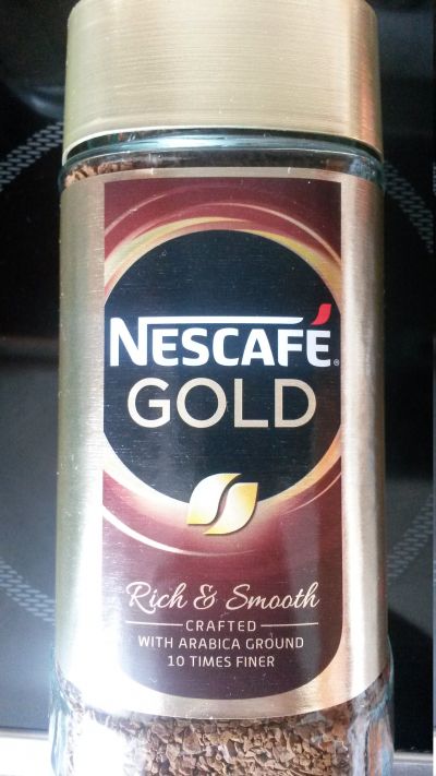 Rozpustná káva Nescafé Gold