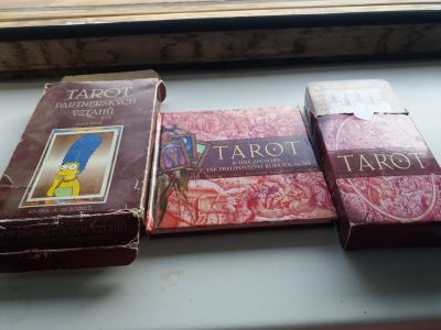 Tarot a jiné způsoby jak předpovídat budoucnost