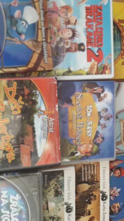 DVD s dětskými filmy