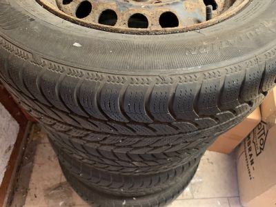 4x pneu s ráfky; Sava 195/65R15