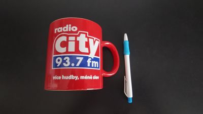 Velký hrnek Rádio City