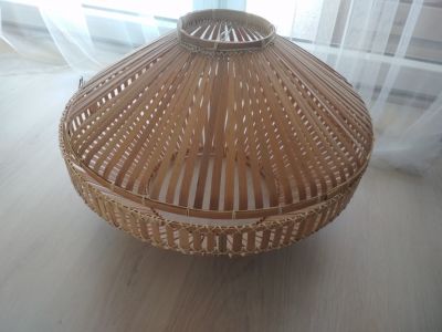 Závěsný bambusový lustr