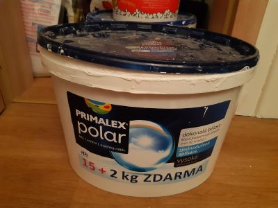 Bílá barva primalex polar