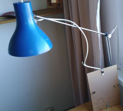 Retro kovová lampa – modrá