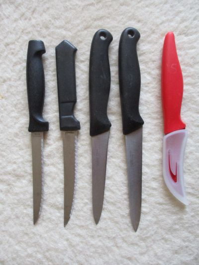 Nože různé