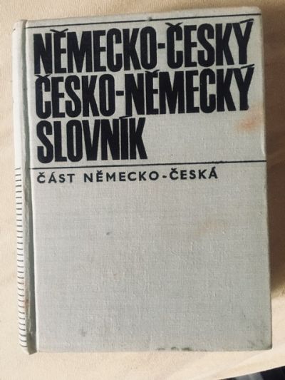 Nemecko cesky slovnik