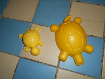 Bábovky 2 žluté želvy