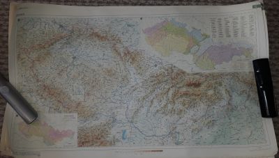 9x Orografická mapa Československa