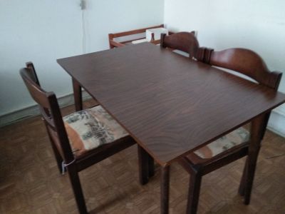 Stůl + 4 židle