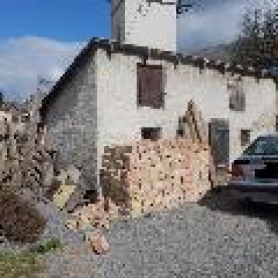 Daruji stavební suť