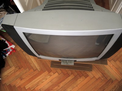 CRT Televizor 68cm