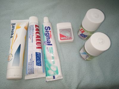 Zubní hygiena - pasty, nová zubní nit a ústní vody