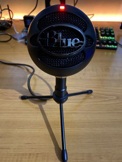 BLUE Snowball iCE Black