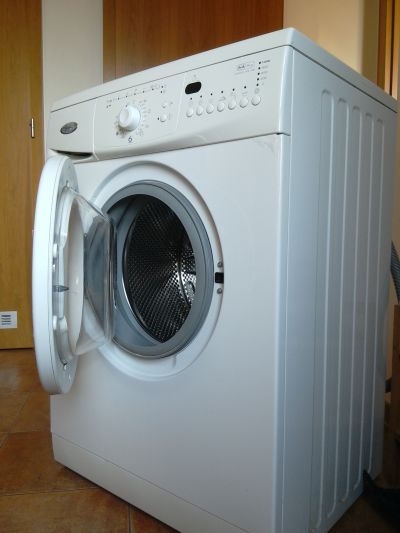 Pračka Whirlpool - stále funkční