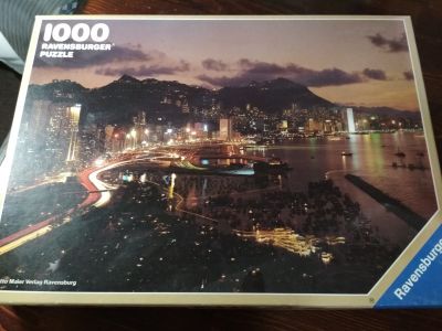 Puzzle nočního Hongkongu