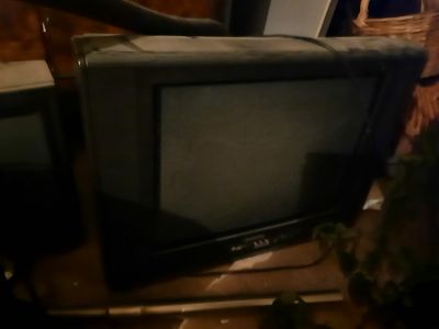 Starý televizor 3