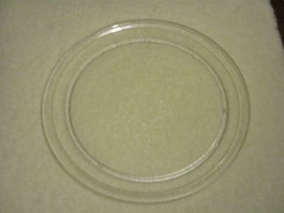 Skleněný talíř do mikrovlnky průměr 24,5 cm