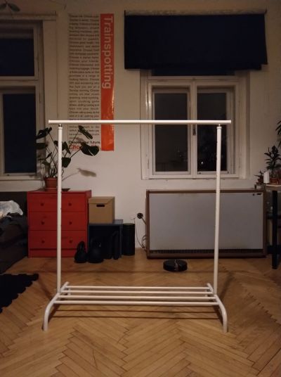 Štendr/šatní stojan IKEA rigga