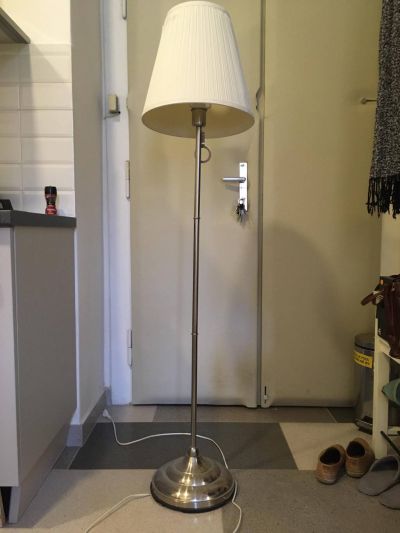 Stojací lampa IKEA