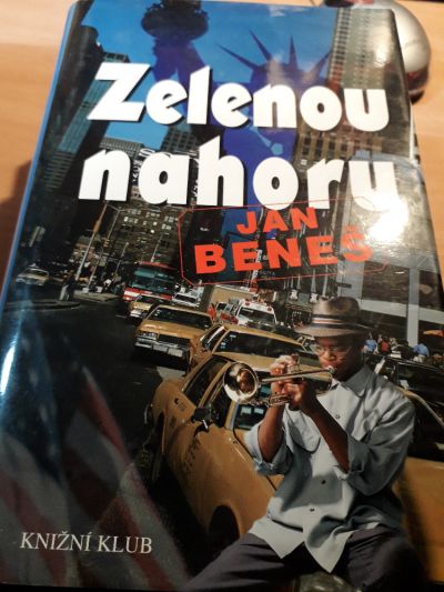 Zelenou nahoru