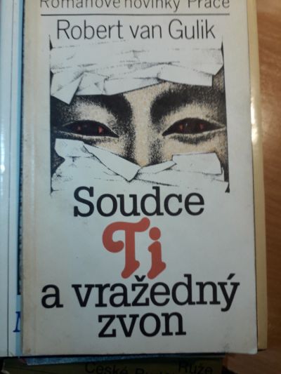 soudce Ti a vrazedny zvon