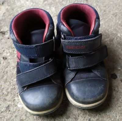 Dětská obuv Geox 25