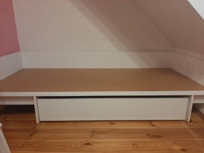 Daruji za odvoz postel na míru