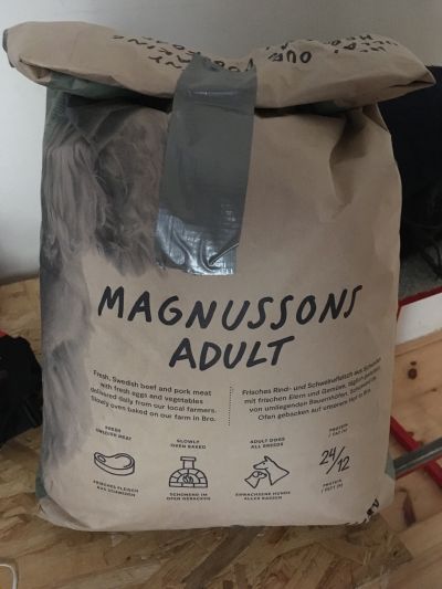 Psí granule Magnusson adult