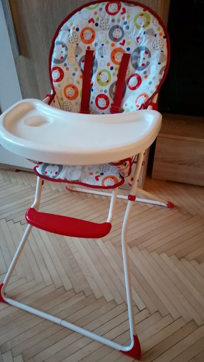 Dětskou židlí