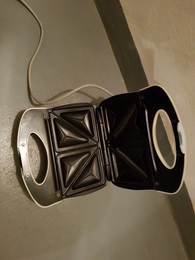 funkční toaster Philips Cucina