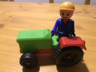 Traktor s panáčkem