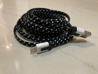 Nabijecka (kabel) na iPhone 6, 6s, SE atd