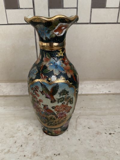 Zdobená váza 16 cm