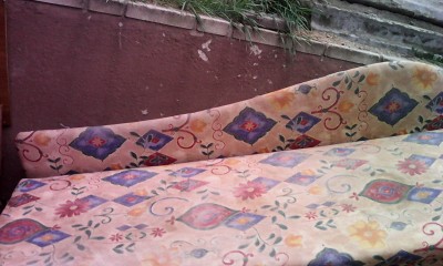 čalouněná válenda-styl sofa