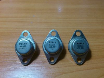 3x Tranzistor KD338 (3)