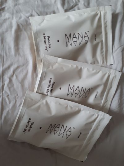 MANA - tři balení (po expiraci)