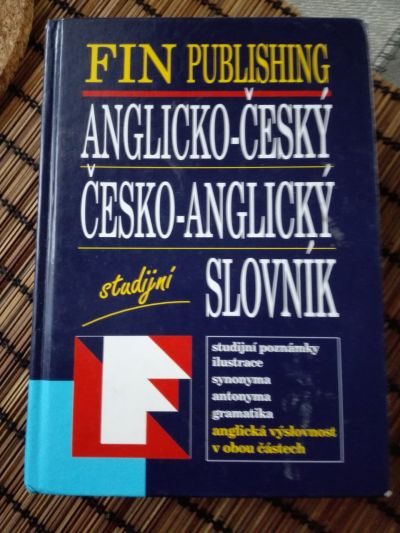 Slovník anglicko-český; česko-anglický