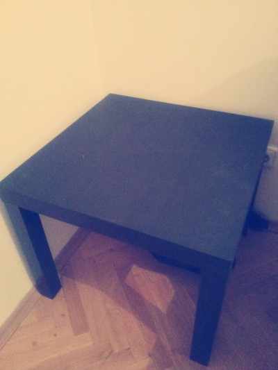 Odkládací stolek IKEA