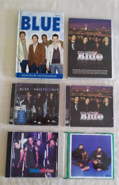 CD, DVD a kniha Blue