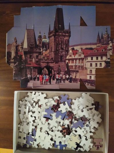 retro puzzle Praha