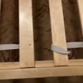 Daruji dřevěnou postel IKEA 140x200 s roštem