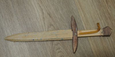 dřevěný meč