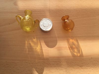 miniatury váziček z tenkého skla
