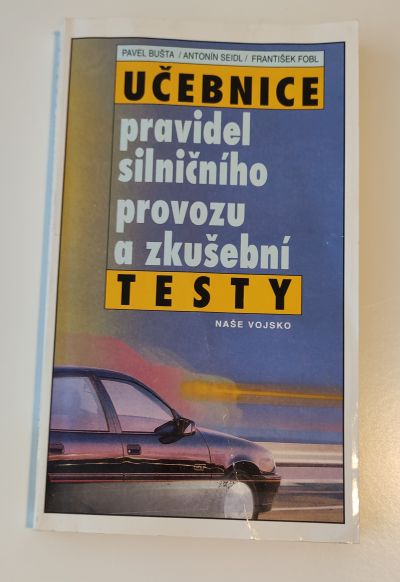 Učebnice pravidel silničního provozu a zkušební testy