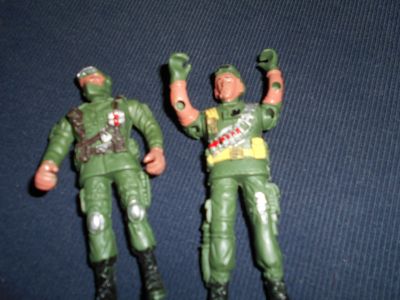 2 vojáci VIII.