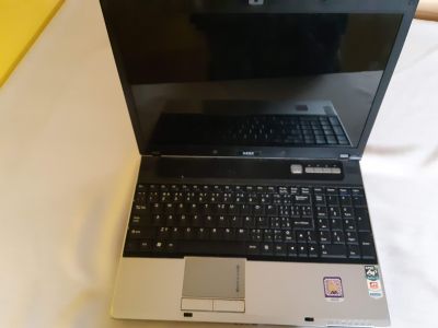 NOTEBOOK MSI model MS 6837 D