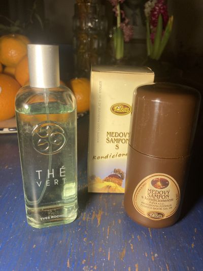 Parfém a medový šampon (prošlá expirace)