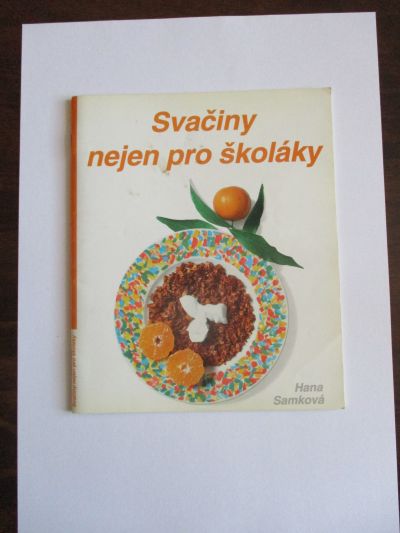 Knížka Svačiny nejen pro školáky